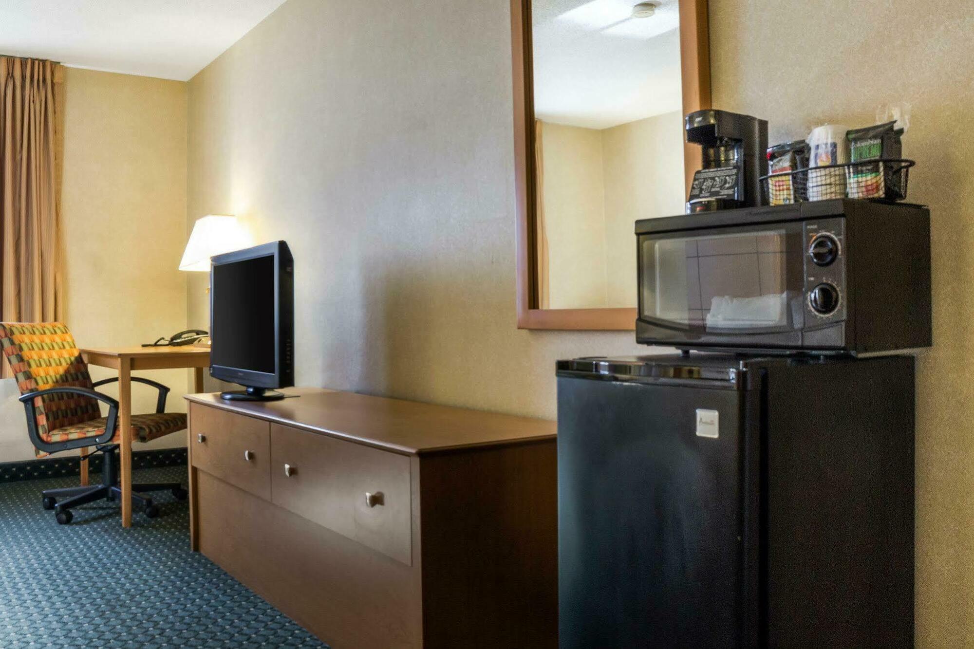 Comfort Inn Jamestown Exterior foto